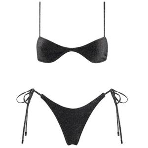 Black triangle bikini